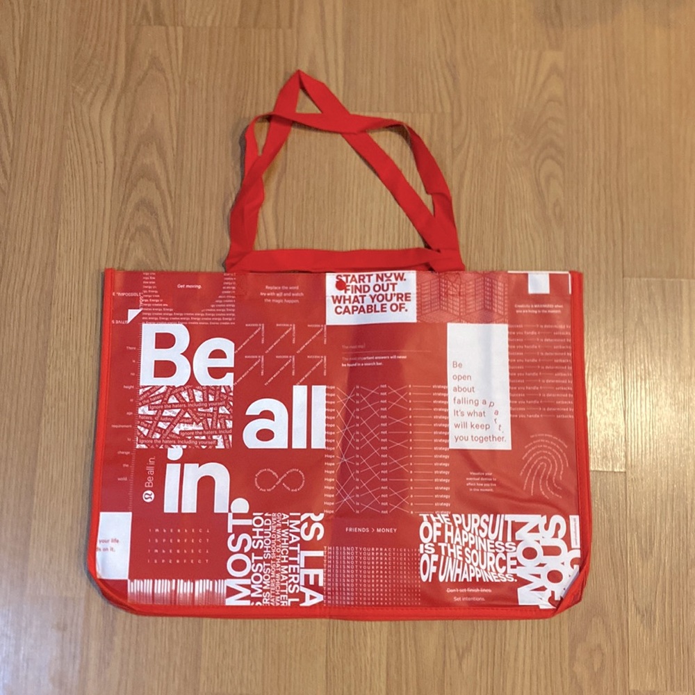 ❤️ Brand new lululemon XL bag